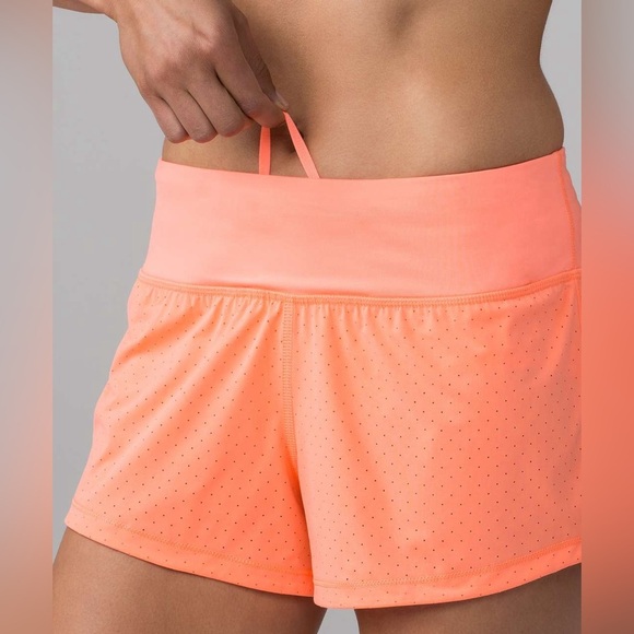 Lululemon Final Lap Short 2.5" Pop Orange Lined Eyelet Athletic Shorts Size 10 - Picture 1 of 7